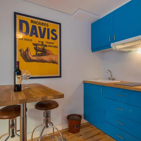 Apartamento Lapa House - Historic Elegance Meets Modern Comfort