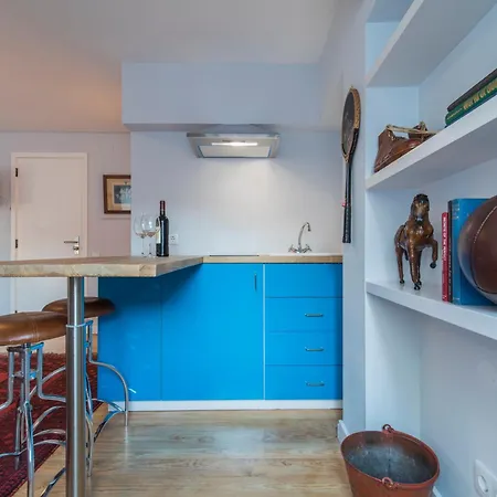 Lapa House - Historic Elegance Meets Modern Comfort Апартаменты Лиссабон