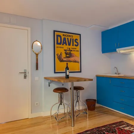 Daire Lapa House - Historic Elegance Meets Modern Comfort